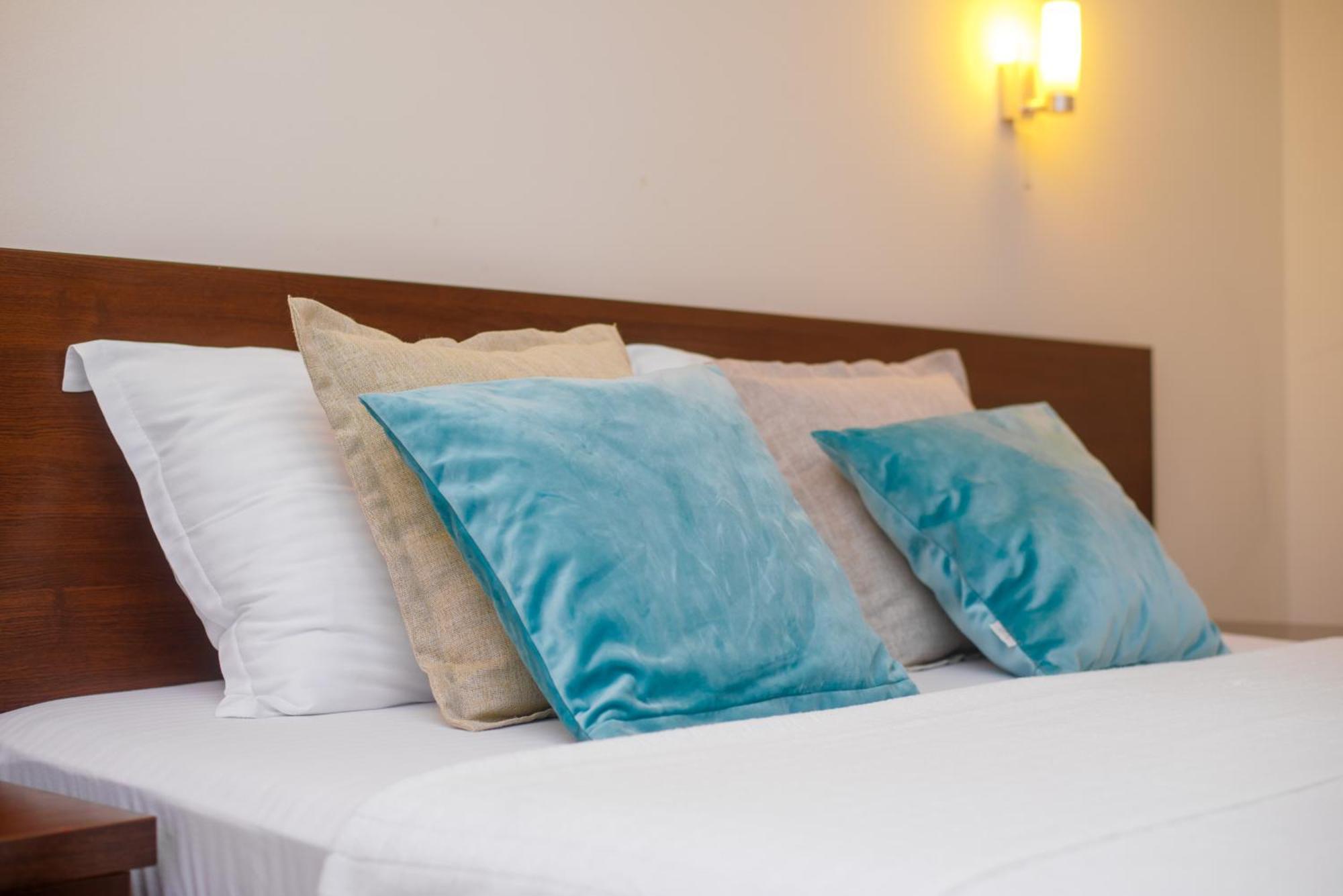 Hotel Odissey Jaz ブドヴァ エクステリア 写真